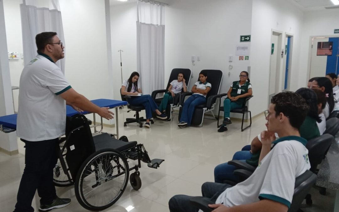 Policlínica de Goianésia promove treinamento sobre condução de pacientes